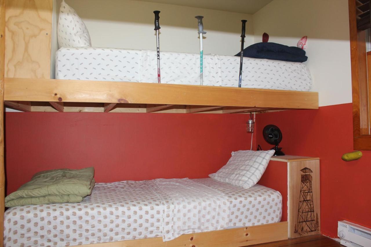 Llama House Adk Wevertown Екстер'єр фото